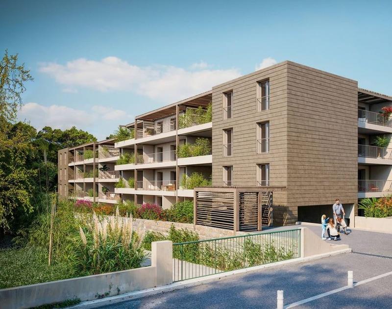 Appartement - 80 m² - 4 pièces