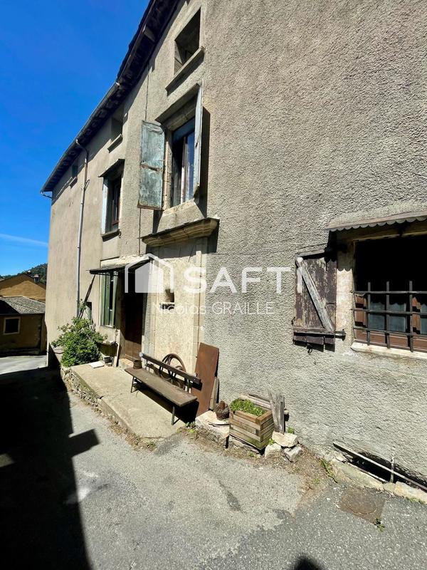 Maison - 215 m² - 11 pièces