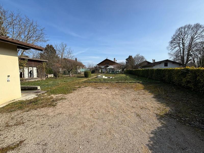 Terrain - 663 m²