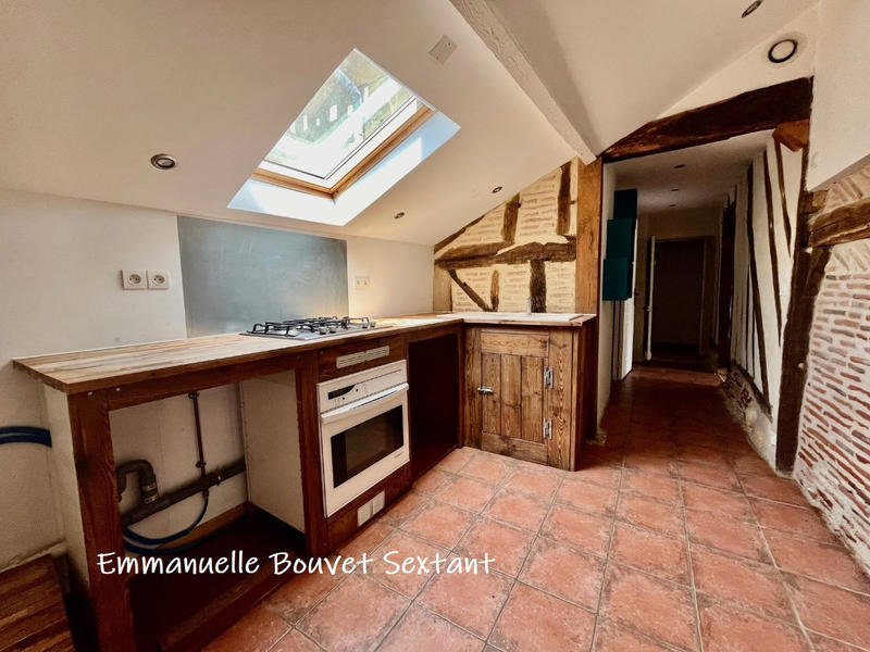 Maison - 180 m² - 8 pièces