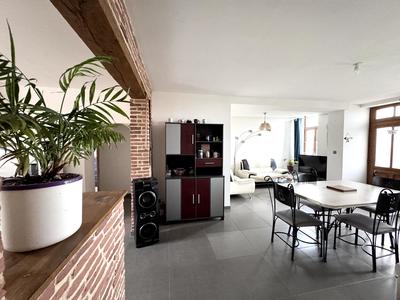 Maison - 90 m² - 3 pièces