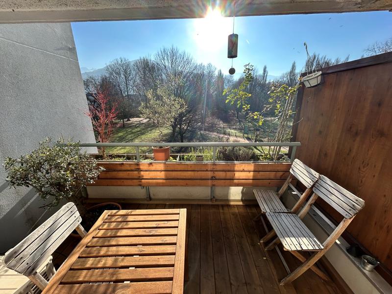 Appartement - 94 m² - 4 pièces