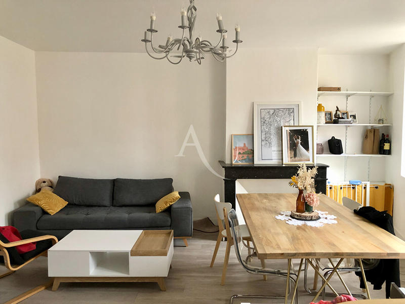 Appartement - 70 m² - 3 pièces