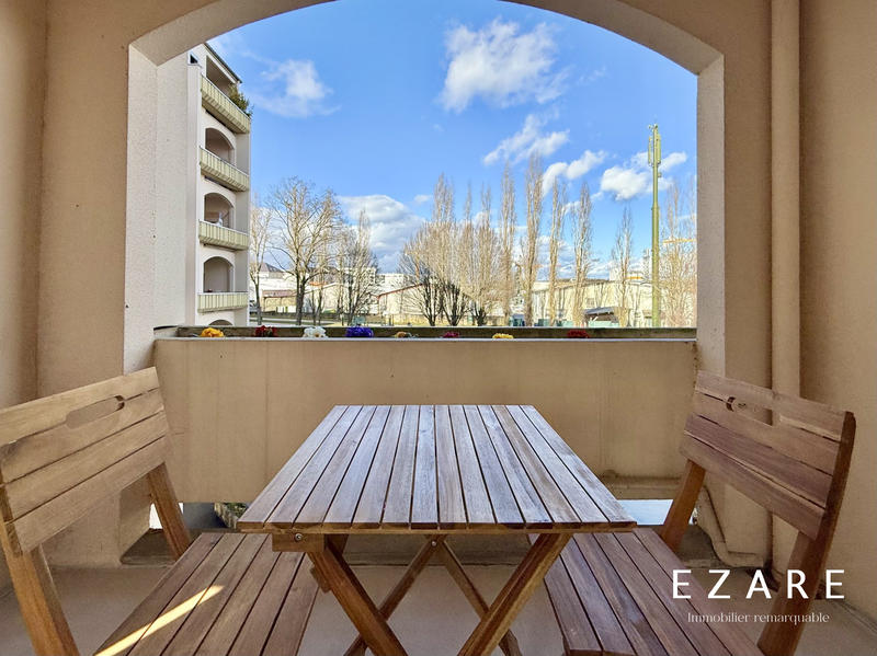 Appartement - 84 m² - 4 pièces