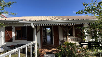 Maison - 84 m² - 4 pièces