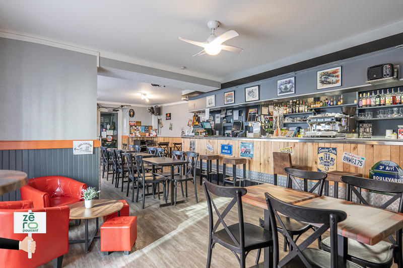 Fonds de commerce - Magasins - 200 m²