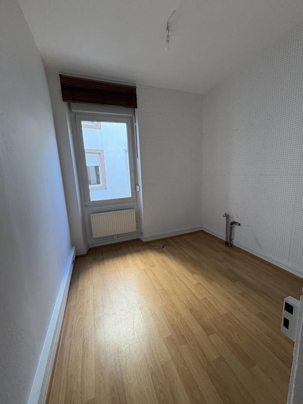 Bureau - 90 m² - 3 pièces