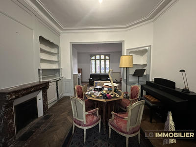 Maison - 183 m² - 5 pièces