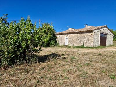 Maison - 205 m² - 1 pièce