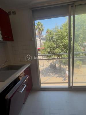 Studio - 18 m² - 1 pièce