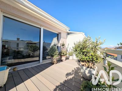 Appartement - 85 m² - 3 pièces