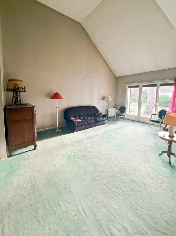 Maison - 189 m² - 8 pièces