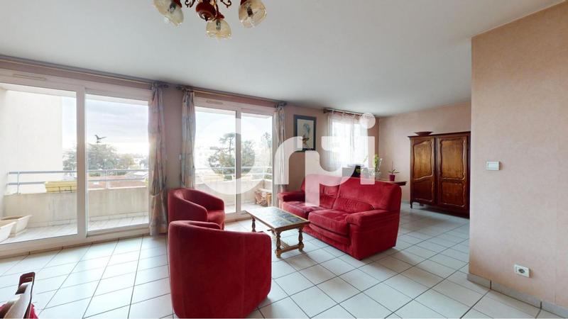 Appartement - 111 m² - 3 pièces