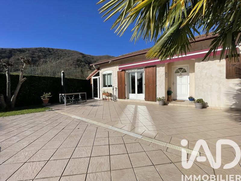 Maison - 141 m² - 7 pièces