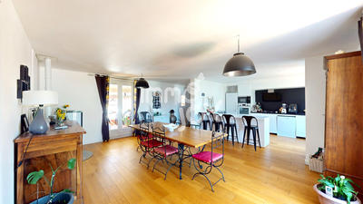 Maison - 130 m² - 5 pièces