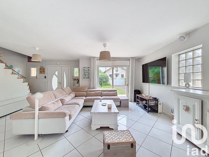 Maison - 175 m² - 8 pièces