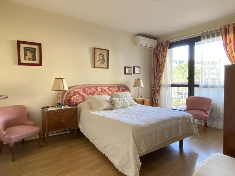 Appartement - 102 m² - 4 pièces