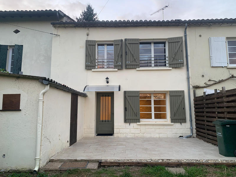 Maison - 60 m² - 3 pièces