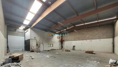 Local d'activité / Entrepôt - 669 m²