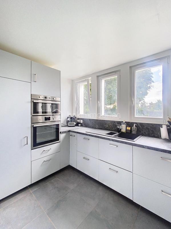 Pavillon - 85 m² - 4 pièces