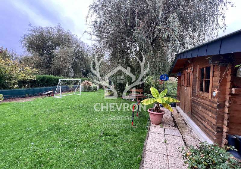 Maison - 181 m² - 6 pièces