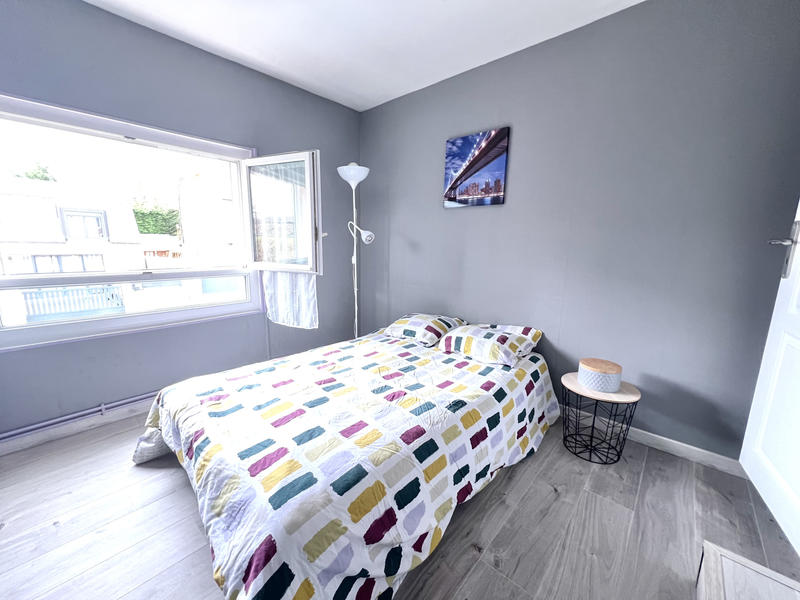 Maison - 91 m² - 5 pièces