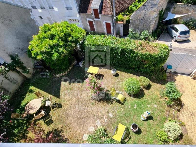 Demeure - 270 m² - 9 pièces