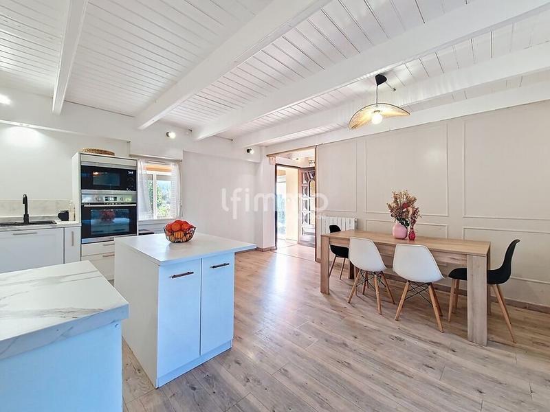 Maison - 80 m² - 3 pièces