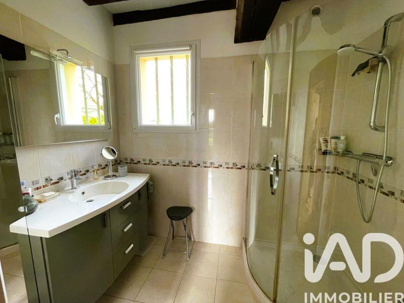 Maison - 196 m² - 6 pièces