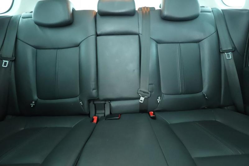 Peugeot 3008 1.6 Blue-HDi Feline Eat6 120 ch