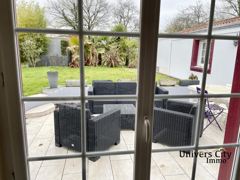 Maison - 95 m² - 4 pièces