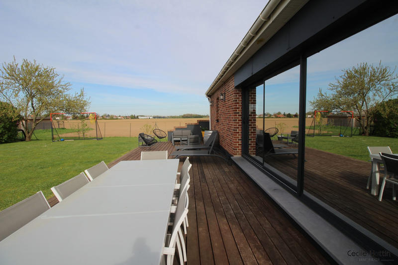 Maison - 160 m² - 5 pièces