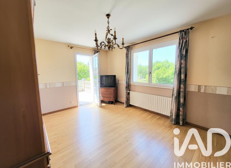 Maison - 199 m² - 10 pièces
