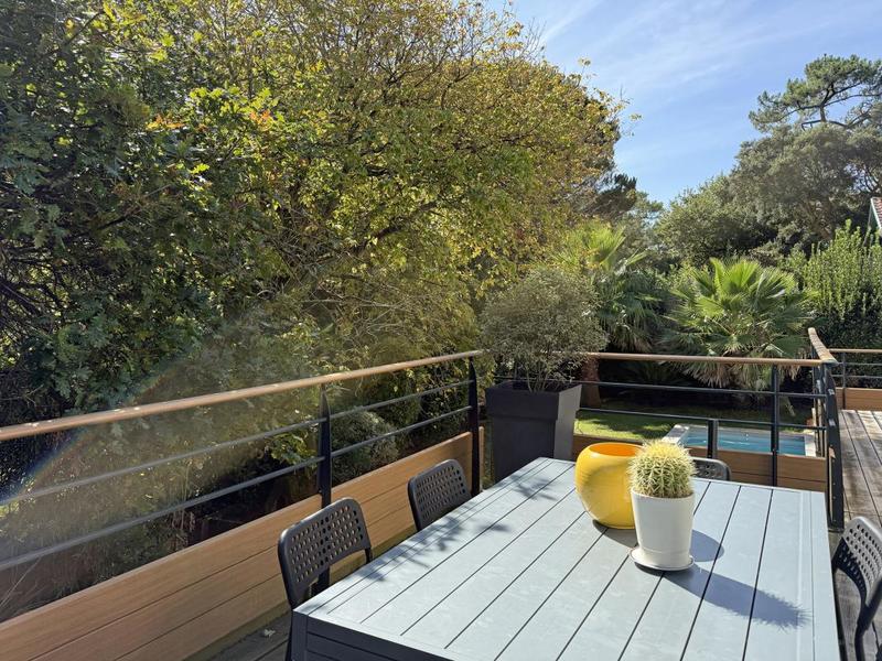 Maison - 140 m² - 4 pièces