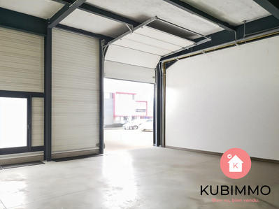 Local commercial - 262 m²