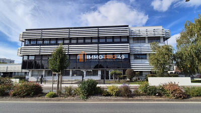 Bureau - 854 m² - 12 pièces