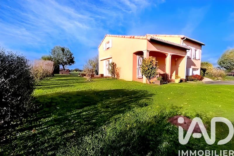 Maison - 143 m² - 5 pièces