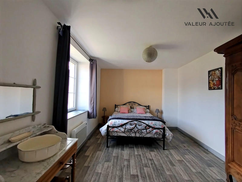 Maison - 138 m² - 7 pièces