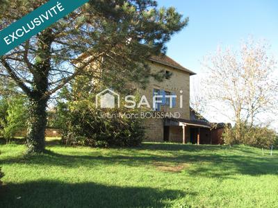 Maison - 104 m² - 4 pièces