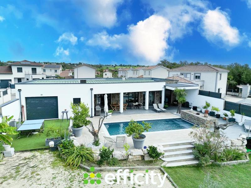 Maison - 124 m² - 5 pièces