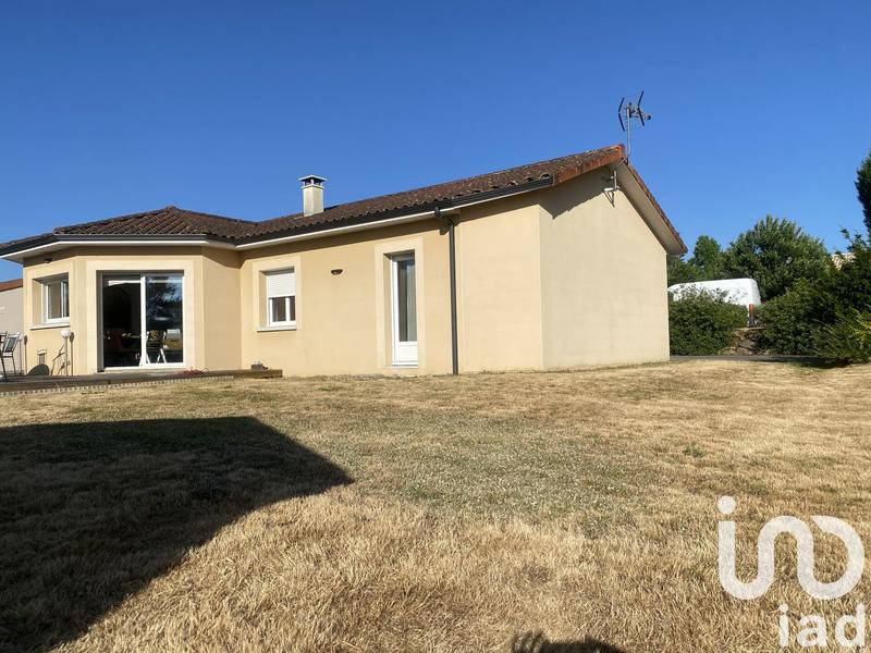 Maison - 104 m² - 4 pièces