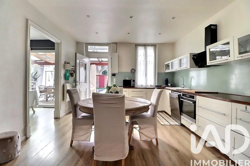 Maison - 118 m² - 4 pièces