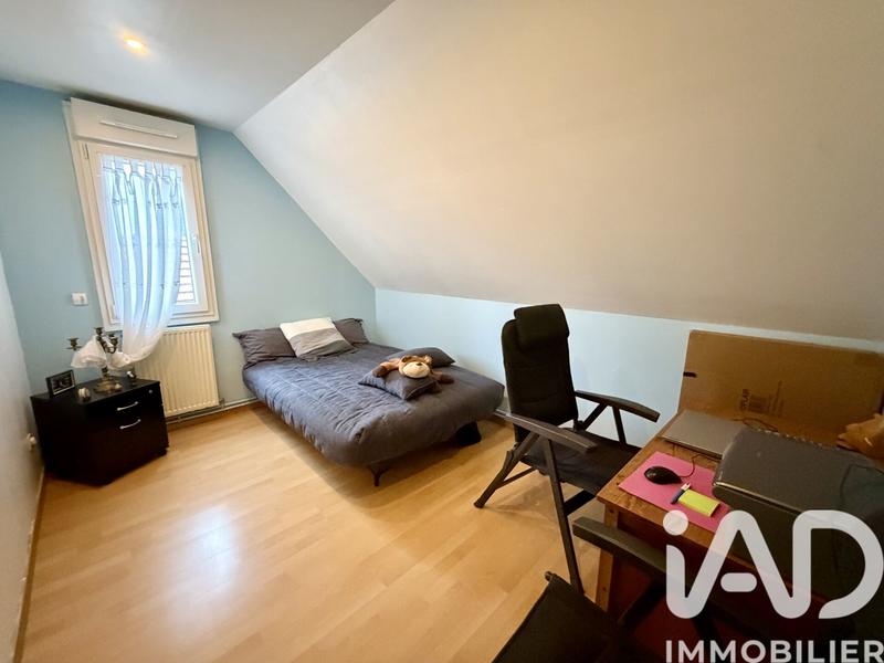 Maison - 89 m² - 6 pièces