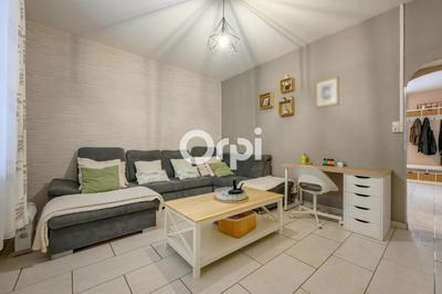 Maison - 91 m² - 5 pièces