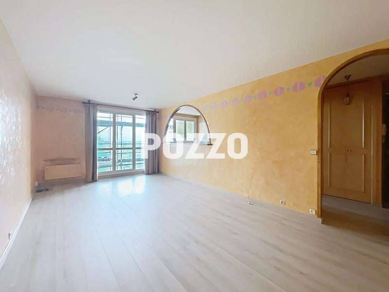 Appartement - 84 m² - 4 pièces