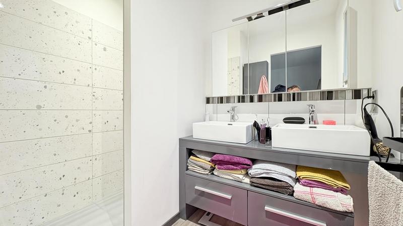 Maison - 175 m² - 5 pièces