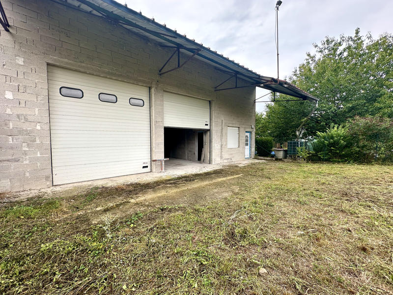 Maison - 210 m² - 5 pièces