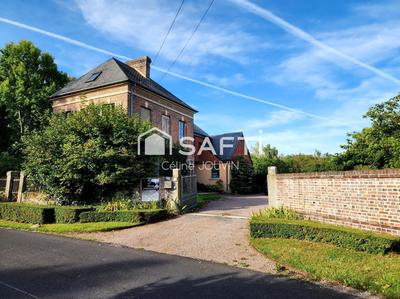 Maison - 220 m² - 8 pièces