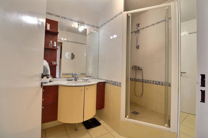 Appartement - 96 m² - 4 pièces