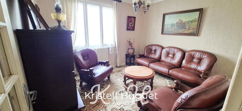 Maison - 167 m² - 9 pièces